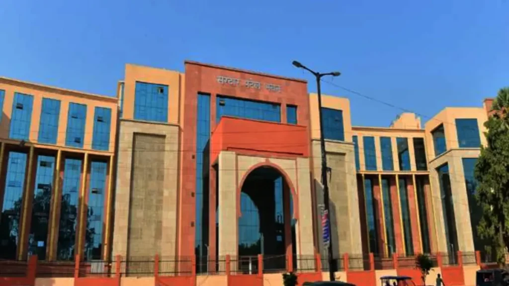 22_11_2022-police_headquarter_23221517
