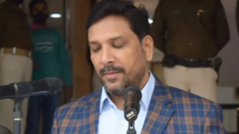 01_05_2025-ias_sanjeev_hans_23929234
